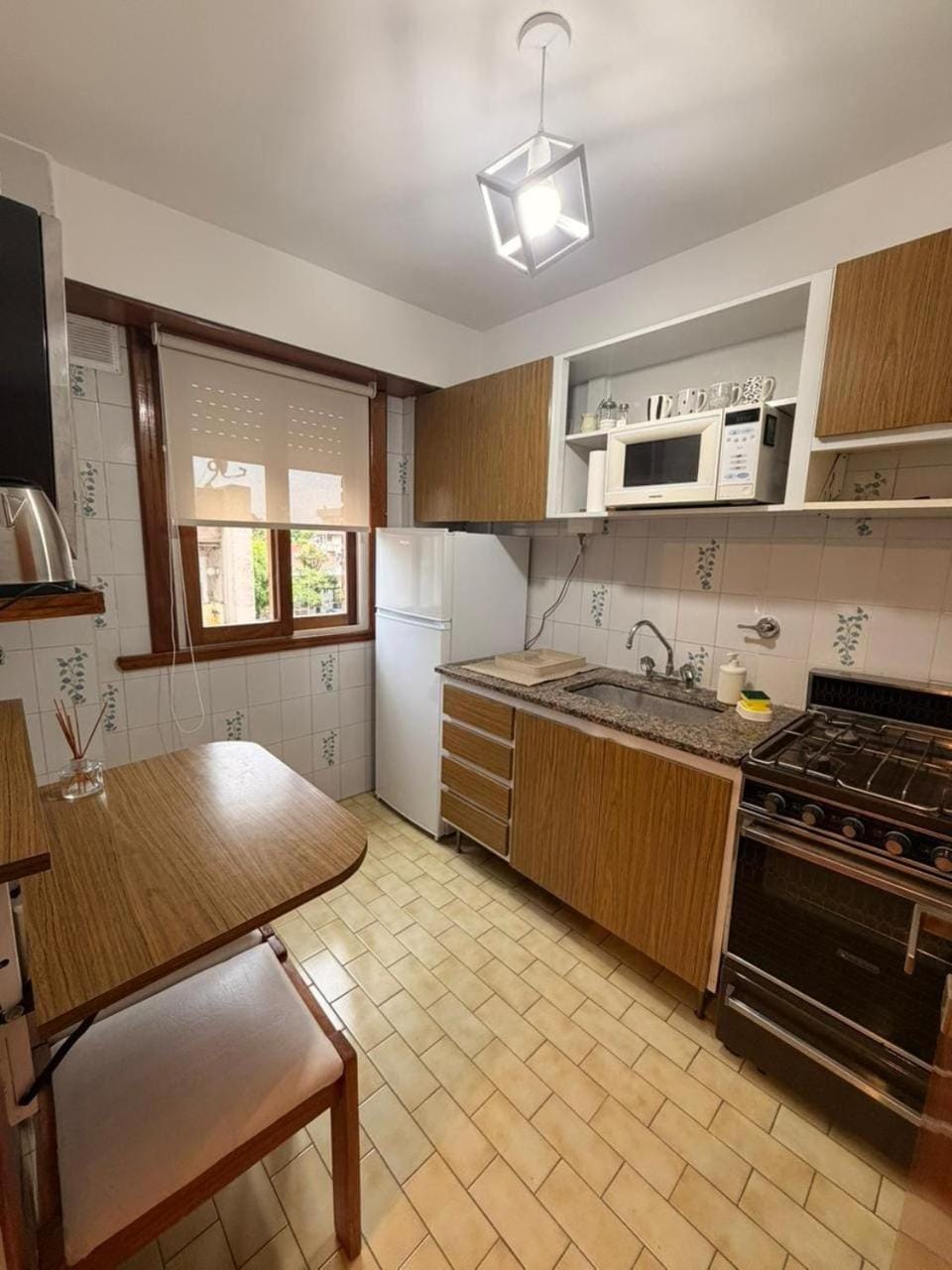Kitchen or kitchenette, oven, stove