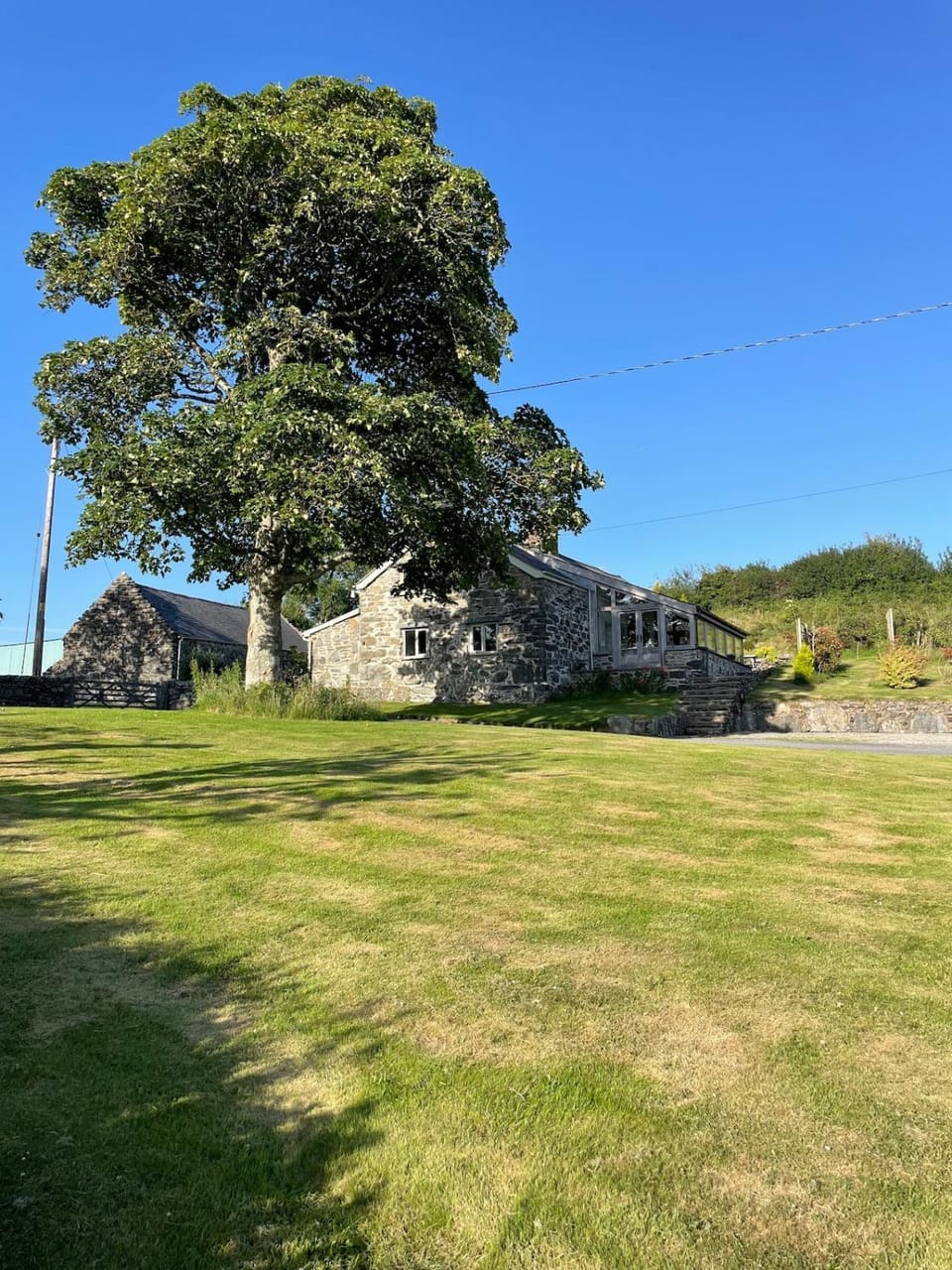 Snowdonia Cottage 10 mins to Betws Y Coed House in Bro Garmon