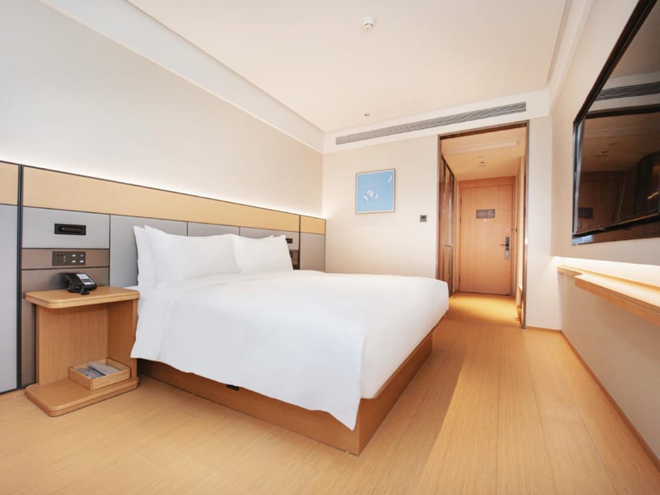 JI Hotel Hangzhou Binjiang University of Traditional Chinese Medicine Metro Station Hotel in Hangzhou