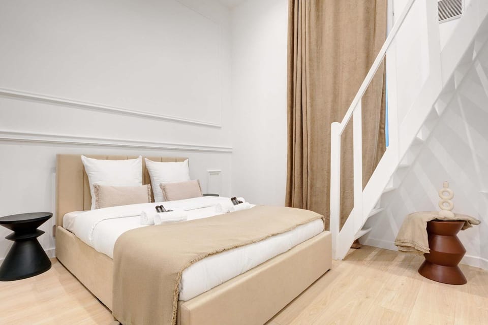 Duplex Prestige avec Billard et Baignoire Apartment in Paris