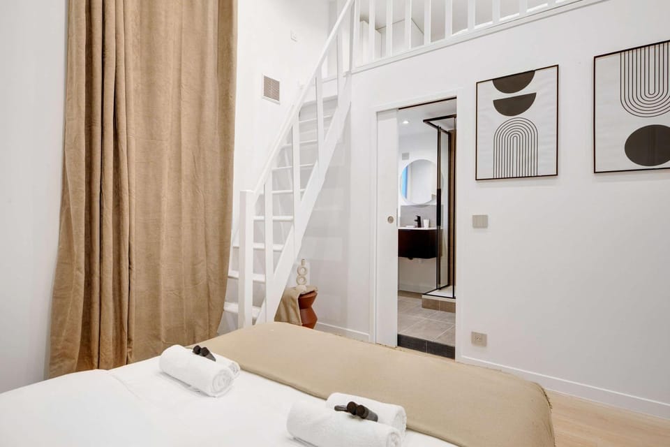 Duplex Prestige avec Billard et Baignoire Apartment in Paris