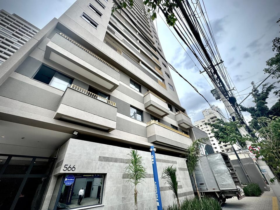 Studio Novíssimo Vila Olímpia! Piscina CoWorking Lavanderia! 3 min Faria Lima! 15 min Congonhas Apartment in Sao Paulo City