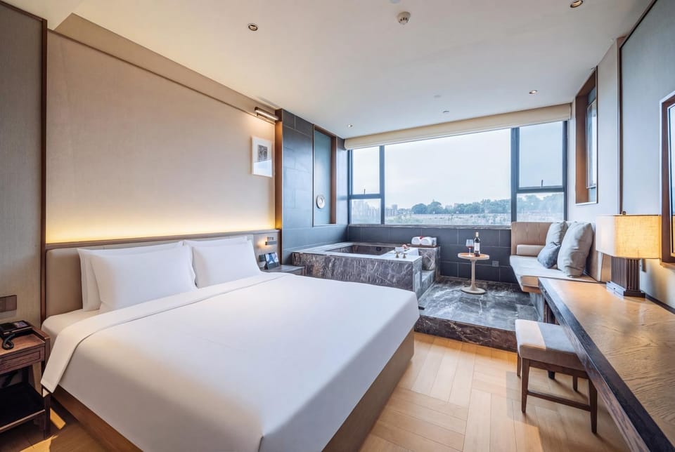 Bed, Living room, Photo of the whole room, Seating area, Bedroom