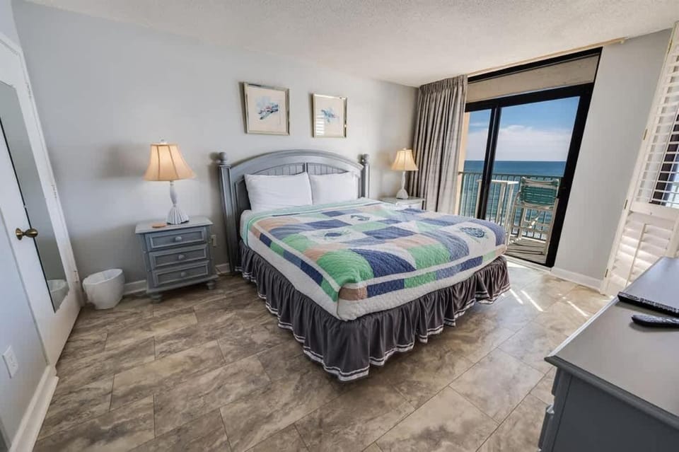 Newest Verandas 9th Floor, Direct Oceanfront Views House in North Myrtle Beach