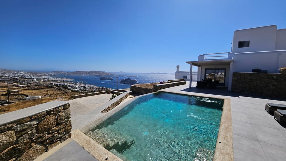 Day, View (from property/room), Pool view, Swimming pool