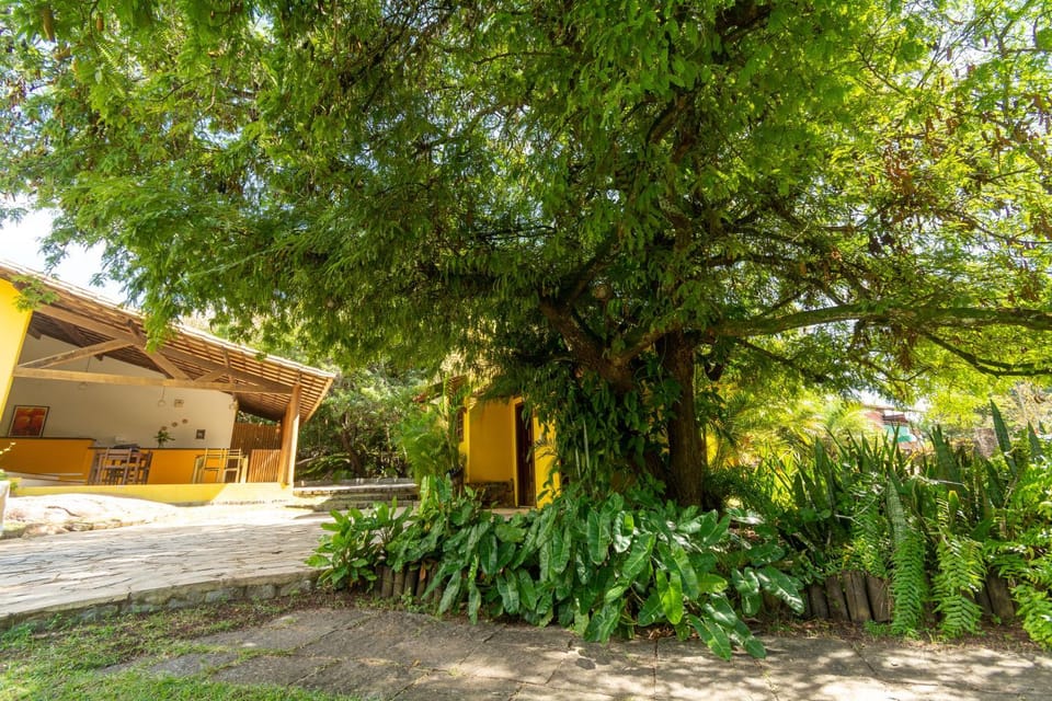 Pousada Lagoa Da Pedra Bed and Breakfast in Imbassaí