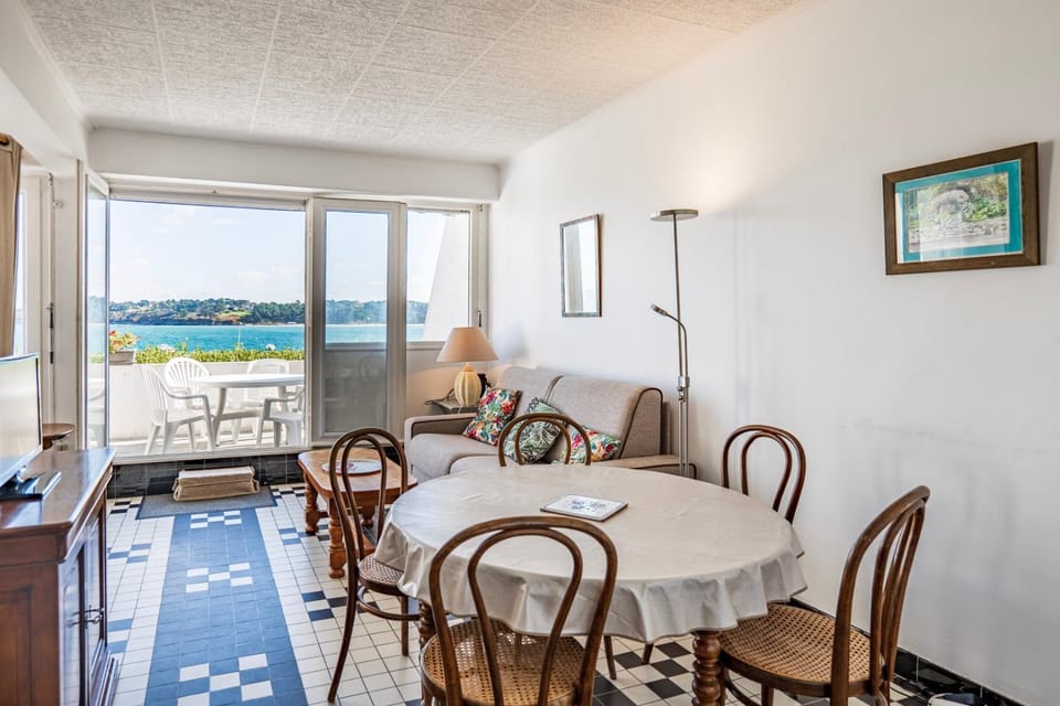 Balcony/Terrace, Living room, Dining area