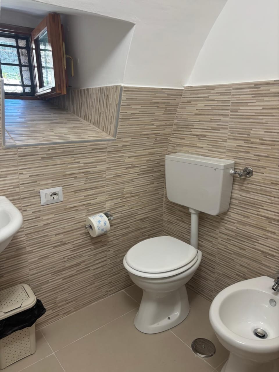 La Finestra sul Teatro Romano Bed and Breakfast in Molise, Italy