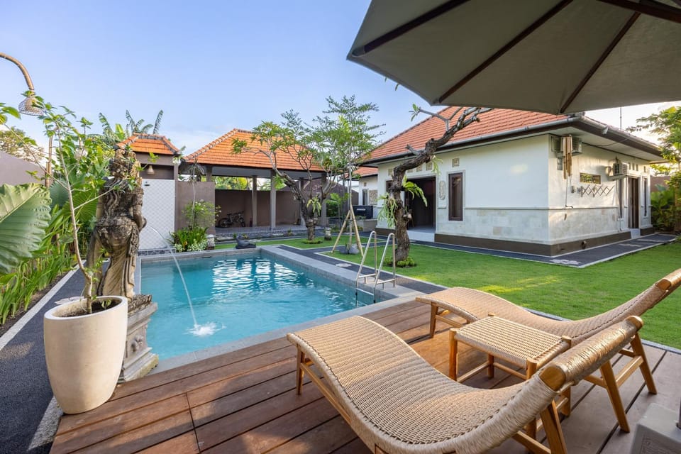 Garden, Swimming pool