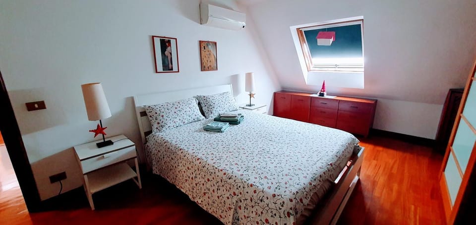 Property building, Living room, Bedroom