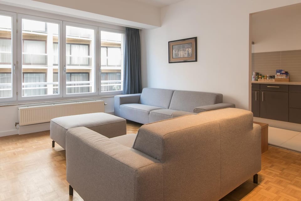 LECOMTE - The Shoreline Seaview 187 Apartment in Ostend
