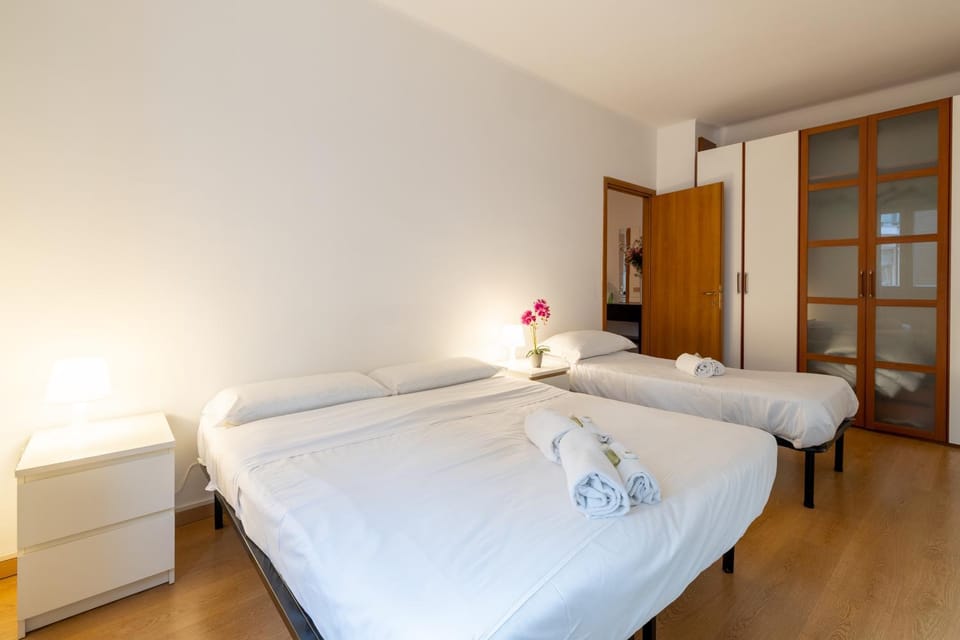 Bedroom, wardrobe