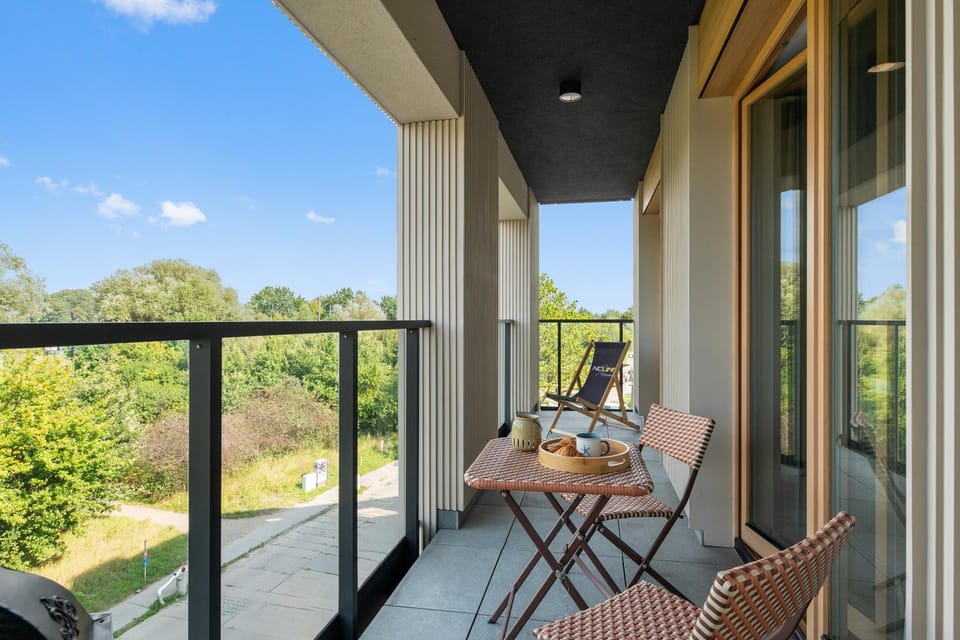 Day, Balcony/Terrace, Seating area