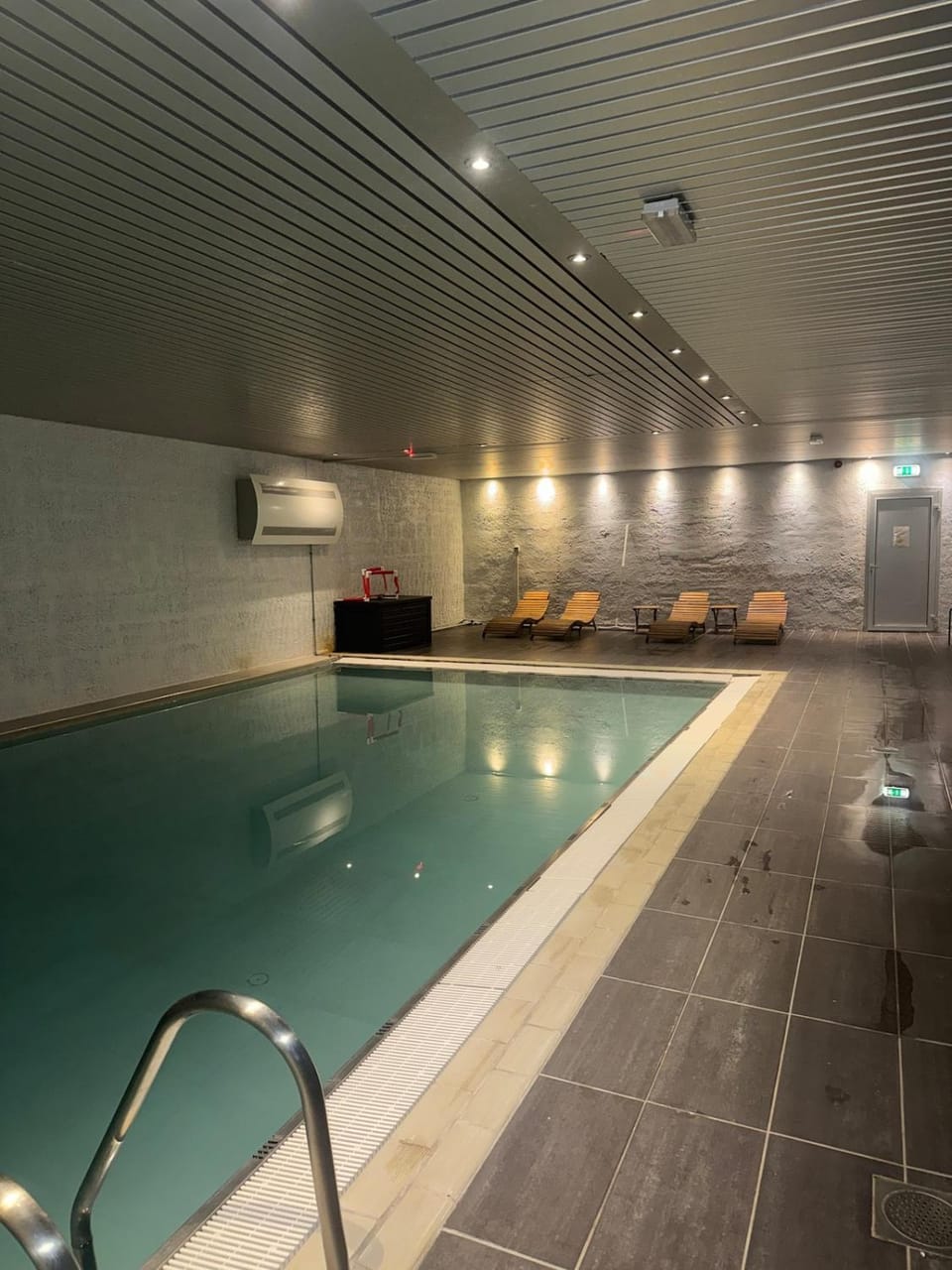 Pool view, Swimming pool