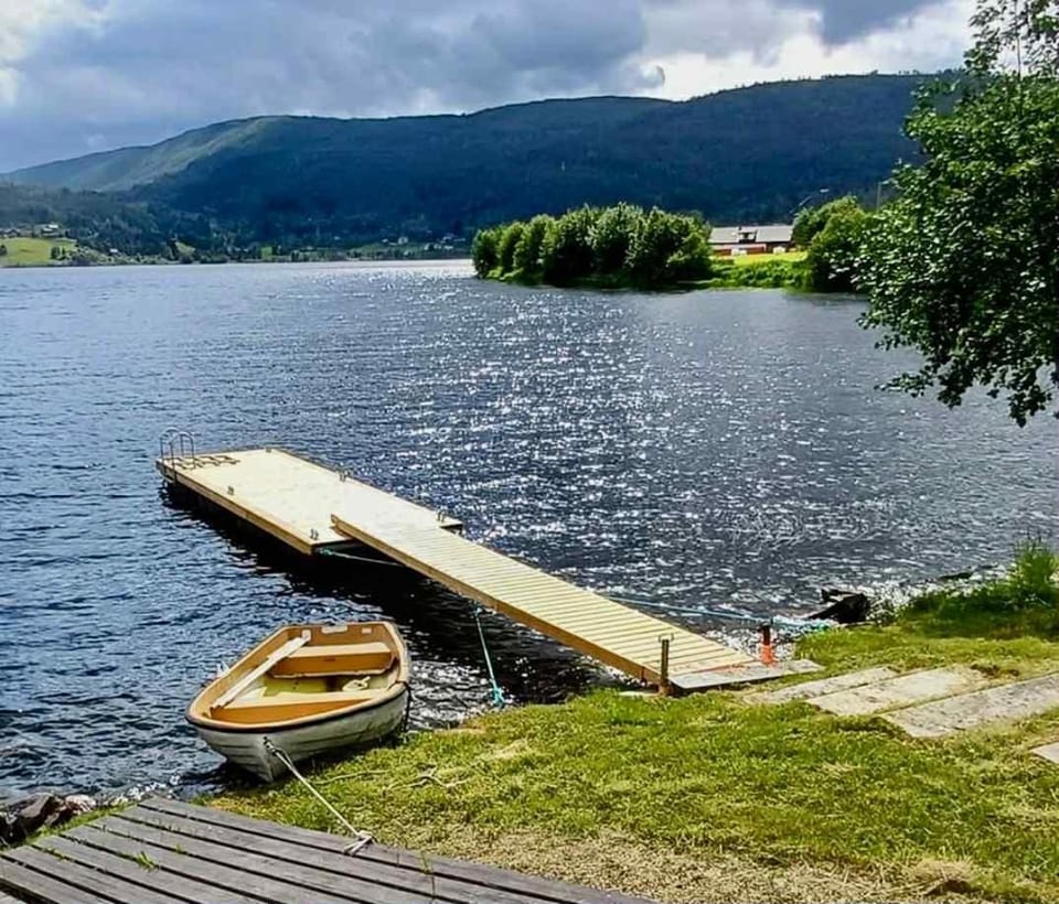 Day, Activities, Lake view