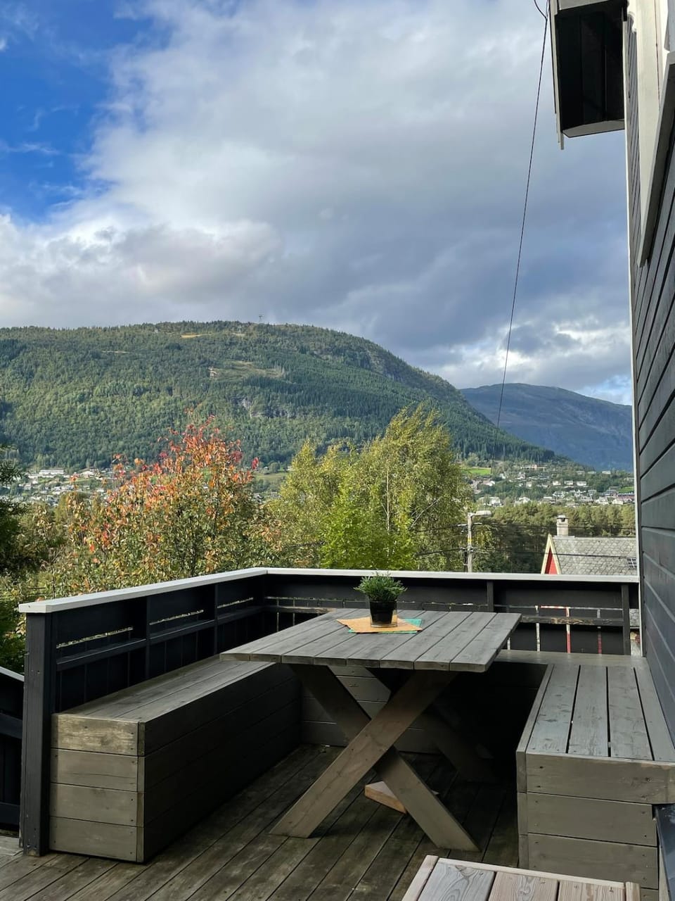 Day, Natural landscape, View (from property/room), Balcony/Terrace, Dining area, Mountain view