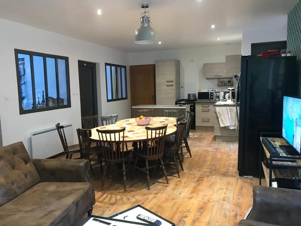 Property building, Living room