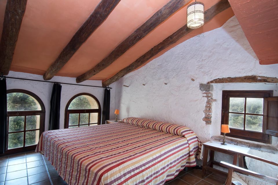 Bed, Photo of the whole room