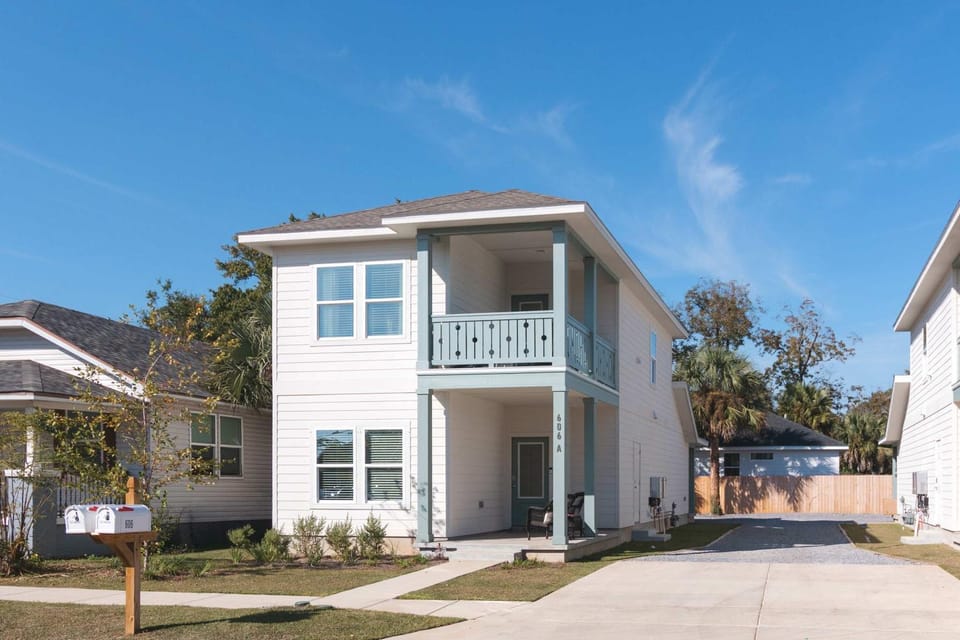 The Nesting Cottage Apartment in Pensacola