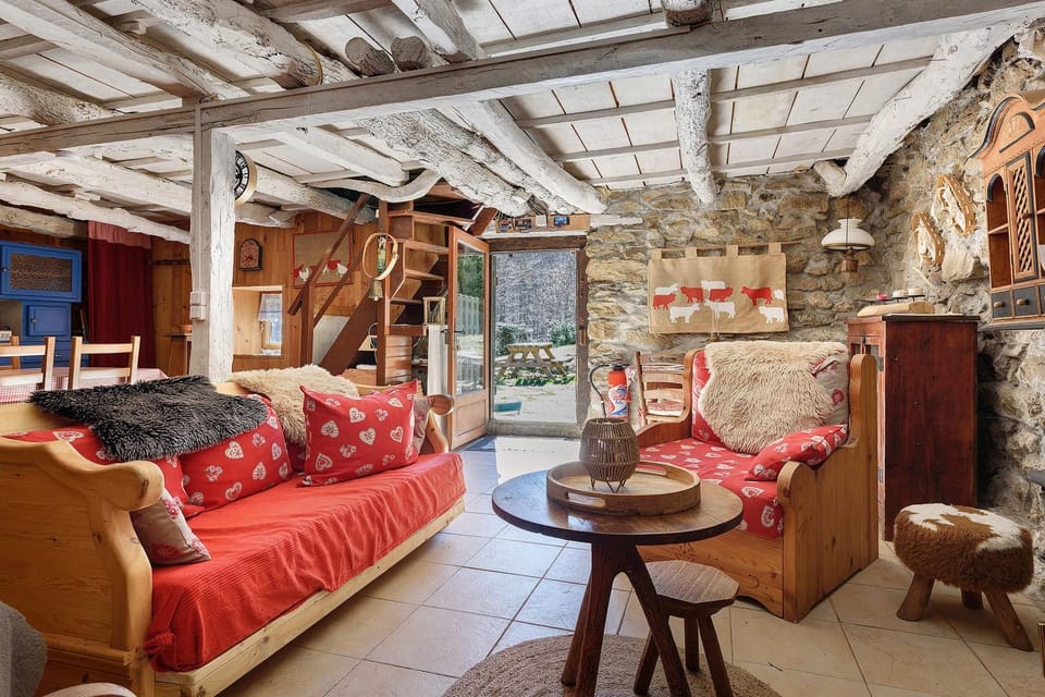 Property building, Living room