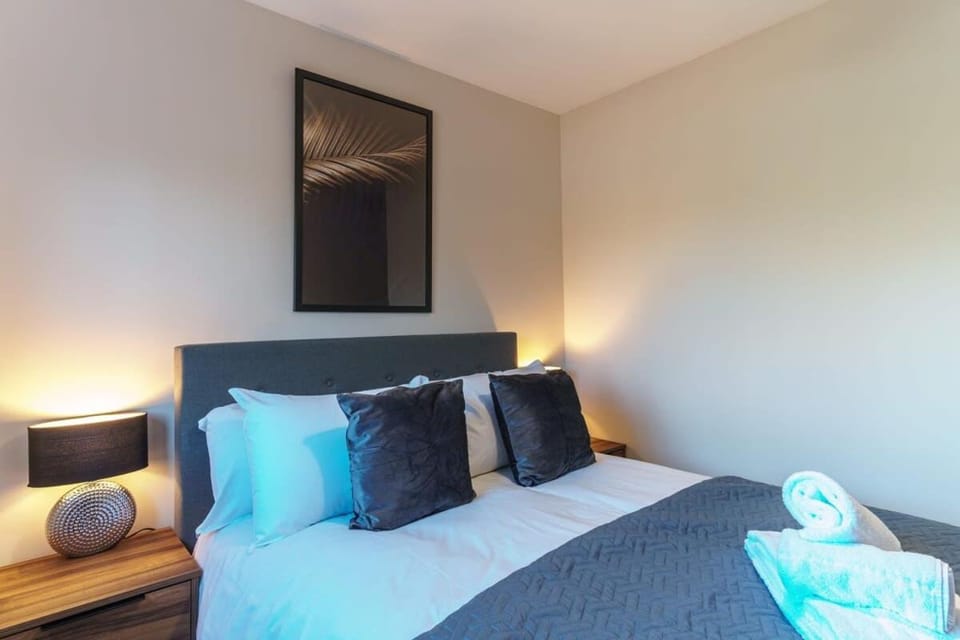 Spacious Salford Quays Apartment, Prime Location Apartment in Salford