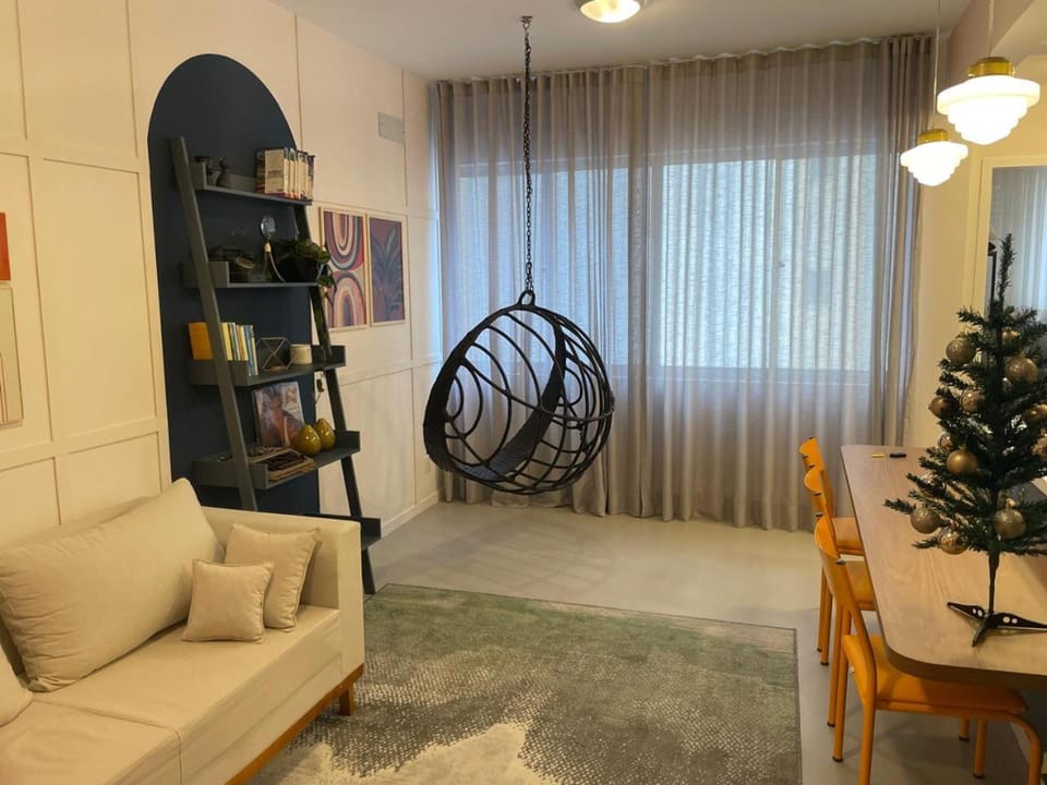 Library, Living room, Seating area