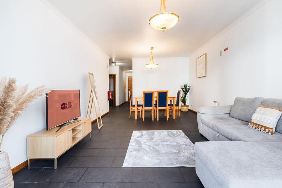 GuestReady - Charming Apartment with Ocean Views Apartment in Caniço