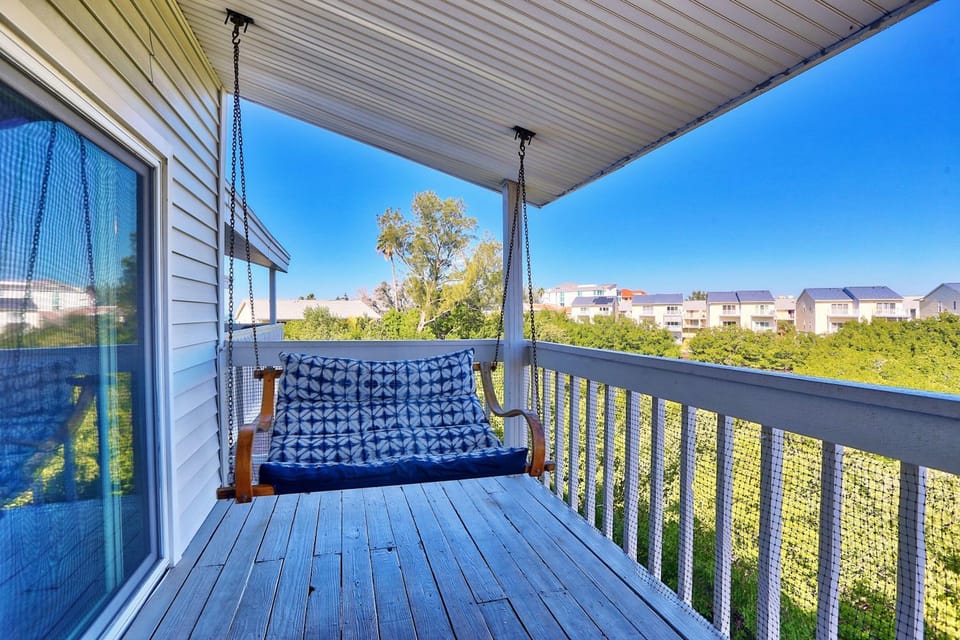 The Intercoastal #209 - Intercoastal Escape House in Indian Shores
