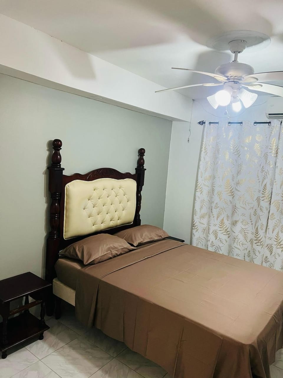 White River Ocho Rios Suite, Luxury Apartment in Ocho Rios