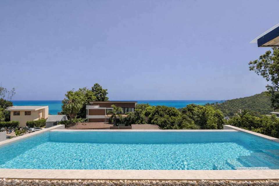 Pool view, Sea view, Swimming pool