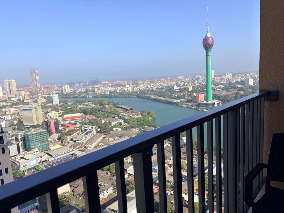 Bird's eye view, Balcony/Terrace, City view, Sea view