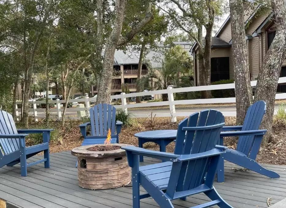 Beachside Escape with Private Hot Tub and Free Golf Cart Use-Steps from the Beach! The Mayflower House in South Carolina