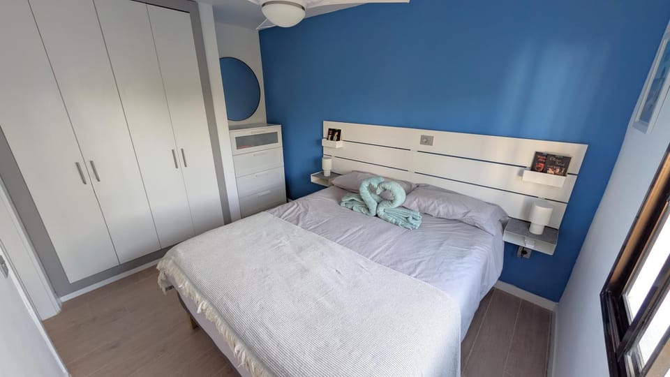 Photo of the whole room, wardrobe