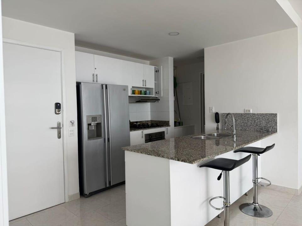 Morros 3, Beachfront & 2 Bedrooms Apartment in La Boquilla