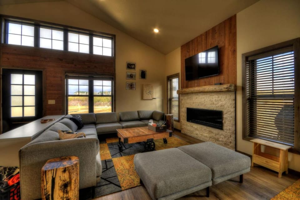 Adventure Awaits, Alpine Basin House in Red Lodge