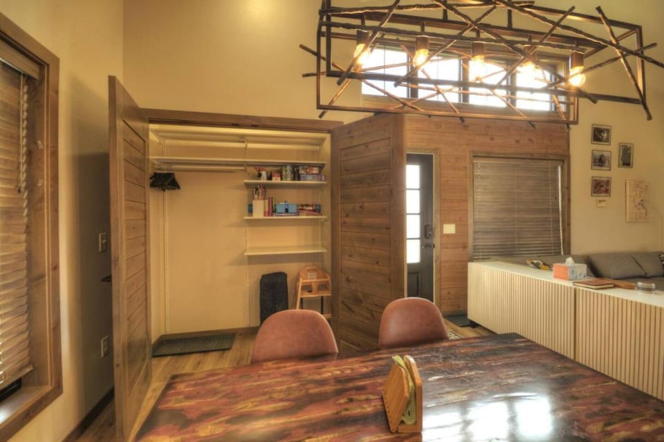 Adventure Awaits, Alpine Basin House in Red Lodge