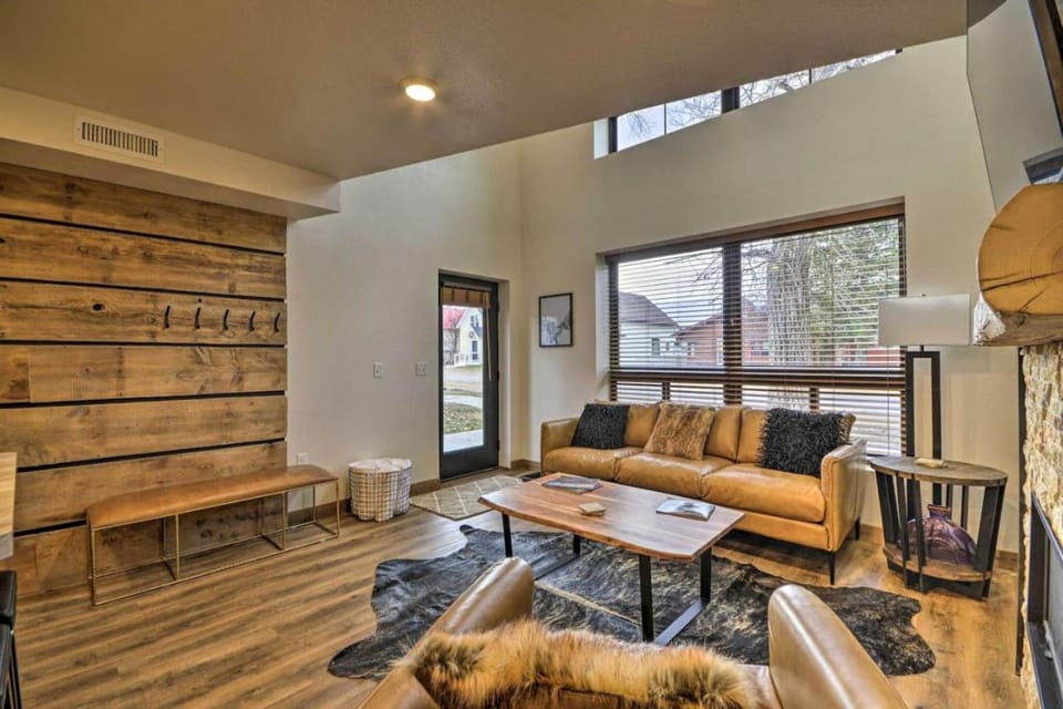 Hauser House Unit 1 House in Red Lodge