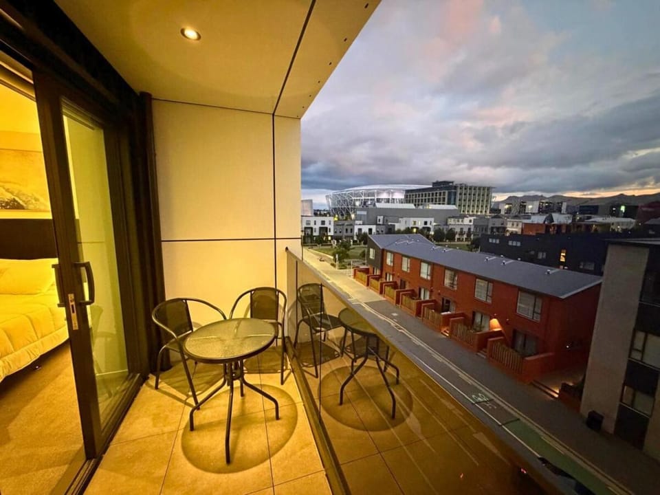 Modern 2BR Apartment by Te Kaha Stadium Apartment in Christchurch