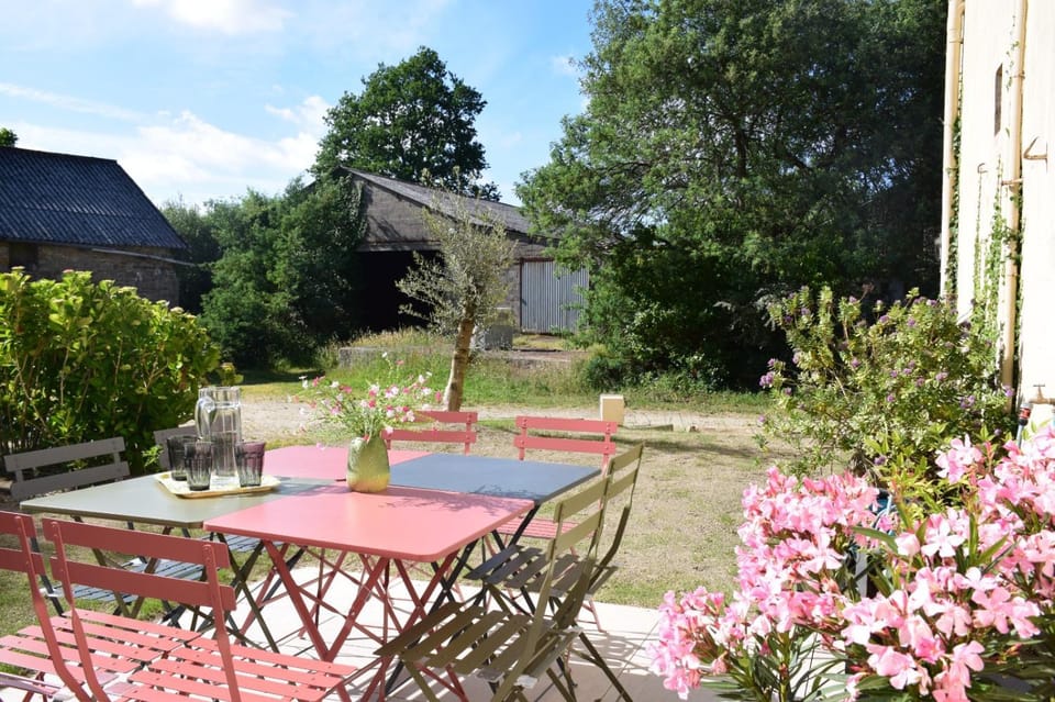 Ti An Eizh - Charming Townhouse - Near Vannes Bed and Breakfast in Brittany