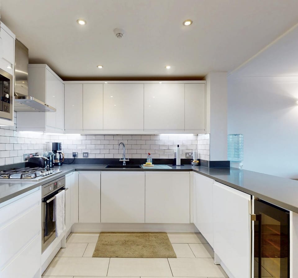 Modern 1Bed Flat in Maida Hill Near Notting Hill and Kensington Gardens Apartment in City of Westminster