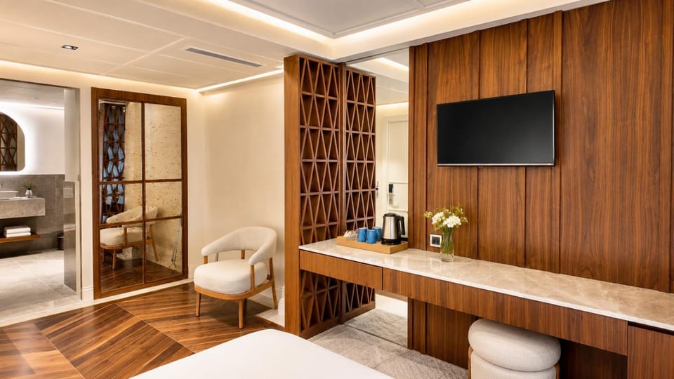 TV and multimedia, Seating area