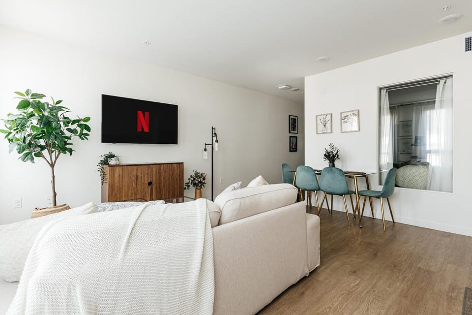 TV and multimedia, Living room