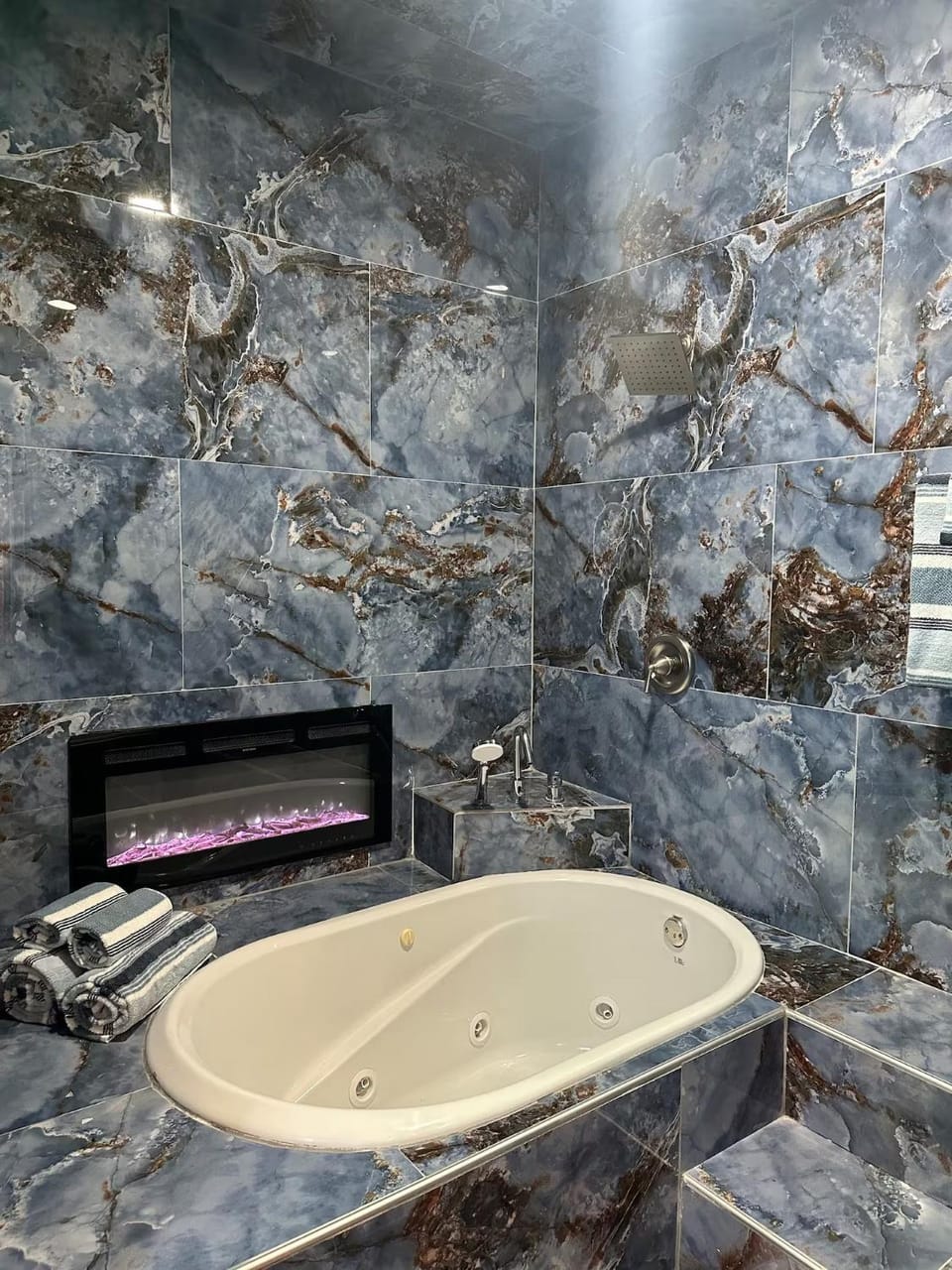 Bathroom, Bath