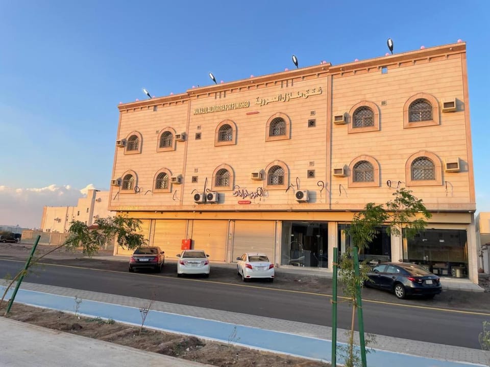 شقق منازل العروبة للشقق المخدومة Apartment hotel in Al Madinah Province