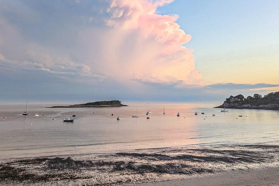 Escape to Cape Ann | Steps to Beach & Pier! House in Manchester-by-the-Sea