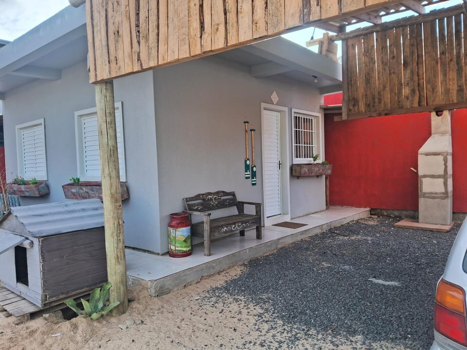 Casa 1 dormitório 50m da praia de Tramandaí House in Tramandaí