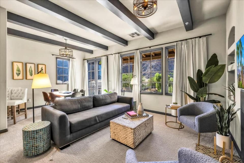 Tranquil Upstairs 1BR Villa with Premium Views #A Apartment in Indian Wells
