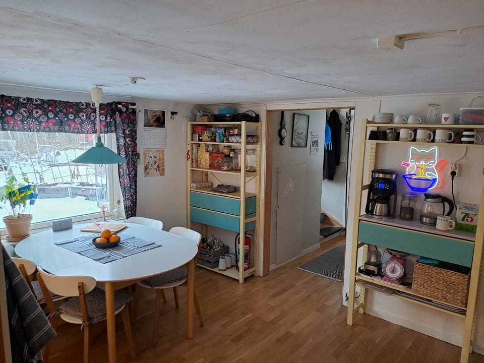 Coffee/tea facilities, Kitchen or kitchenette