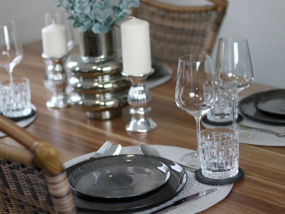 Food and drinks, Dining area