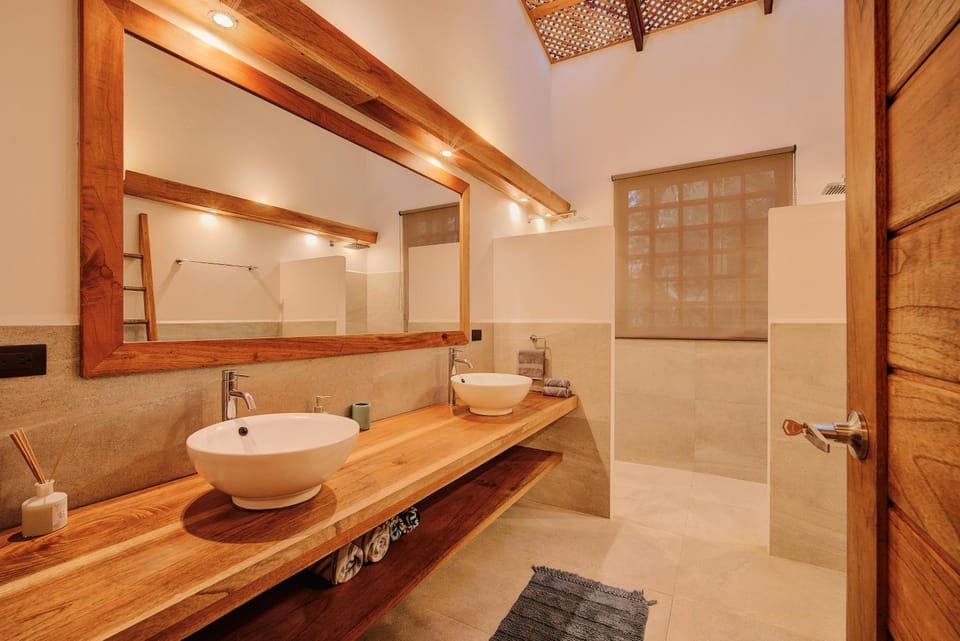 Shower, Bathroom, towels
